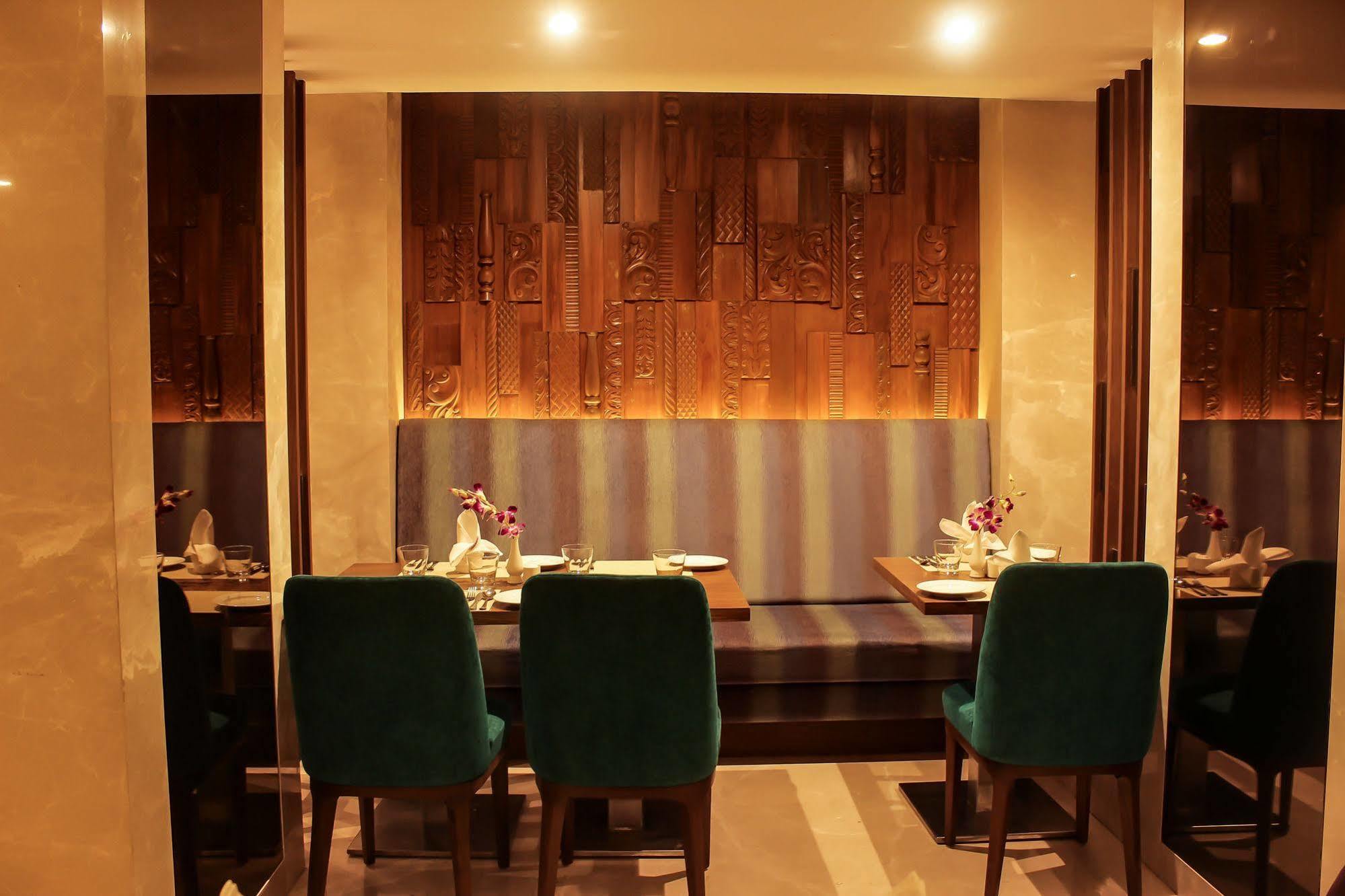 Heritage Formerly Known As Comfort Heritage Hotel 4*