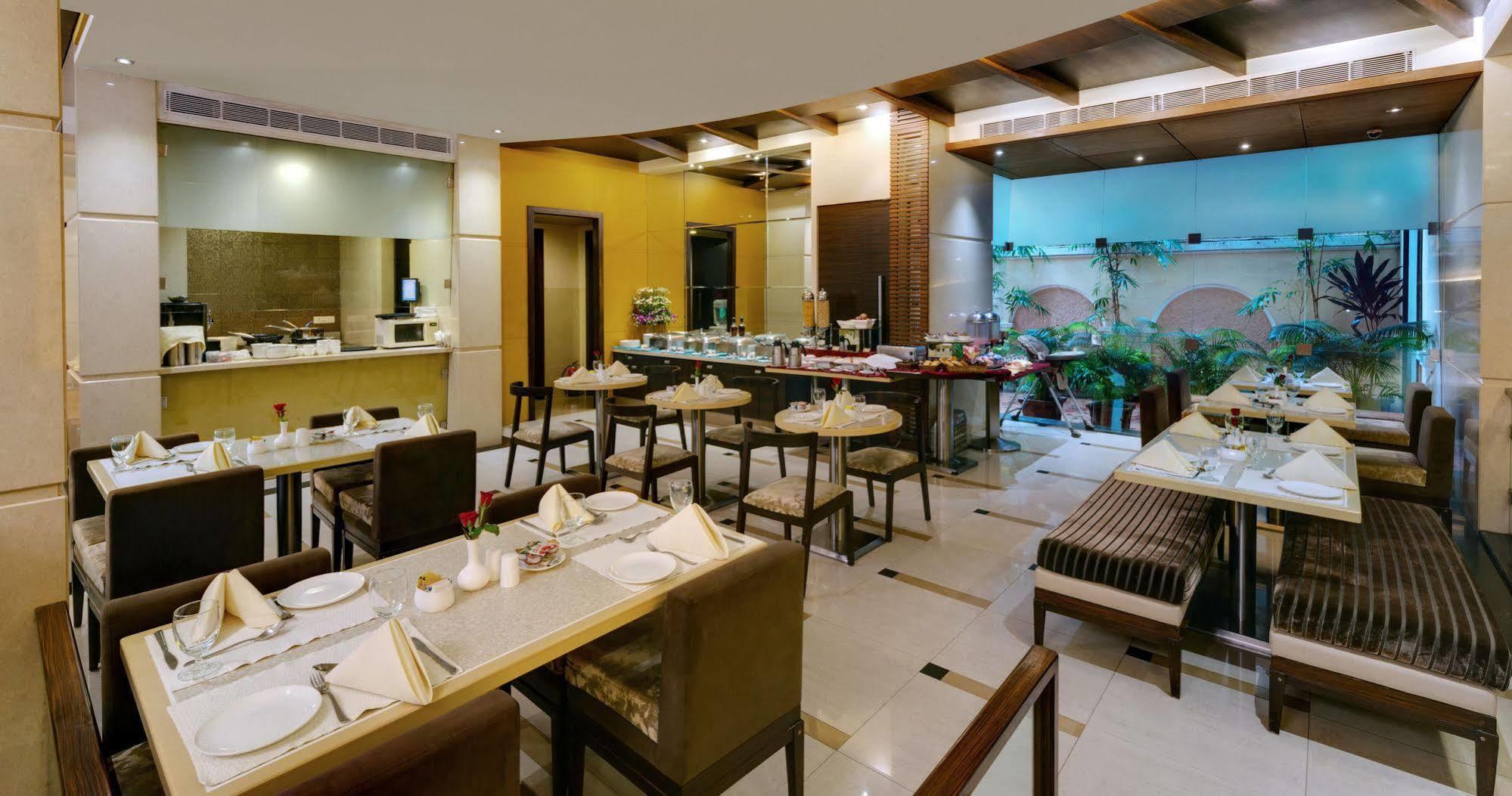Grand Residency & Serviced 4*