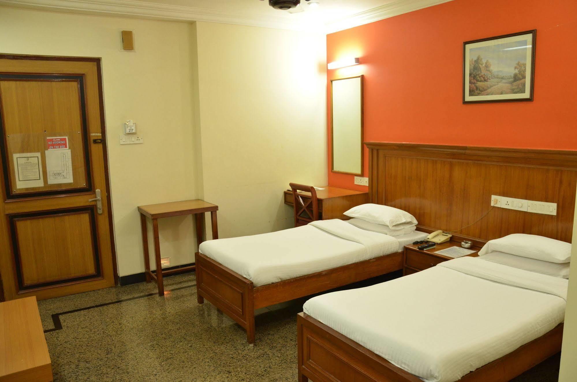 Park View, Hotel