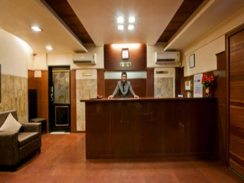 Hotel Rajhans