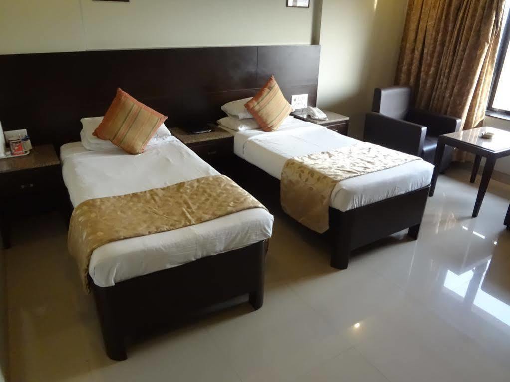 Kings International Juhu Hotel Mumbai