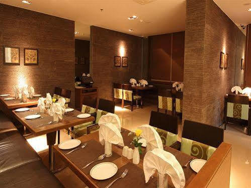 Landmark Residency Hotel 3*