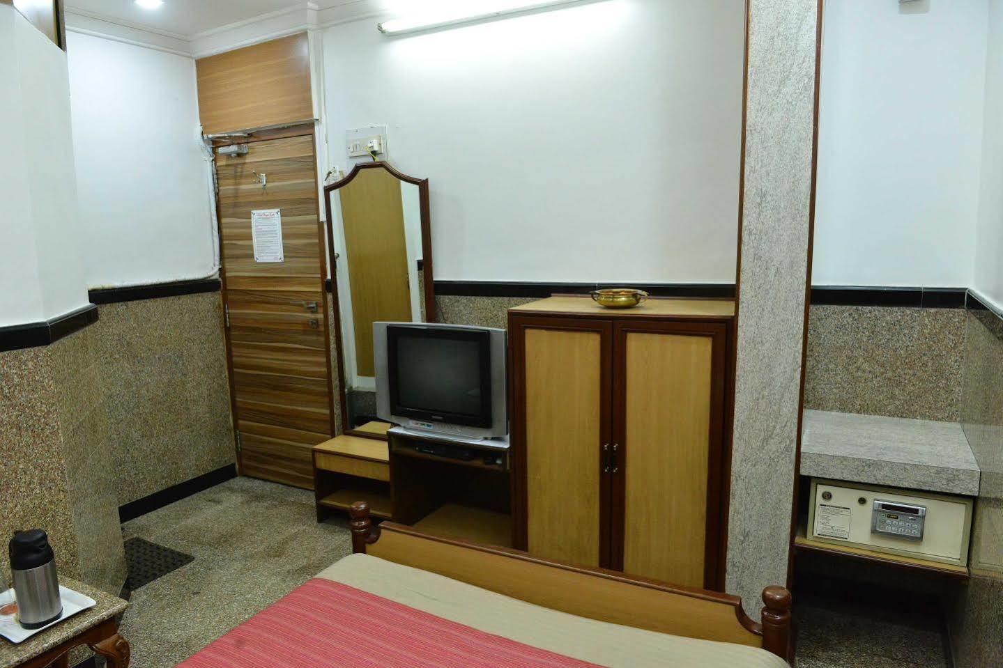 Royal Castle 2* Mumbai