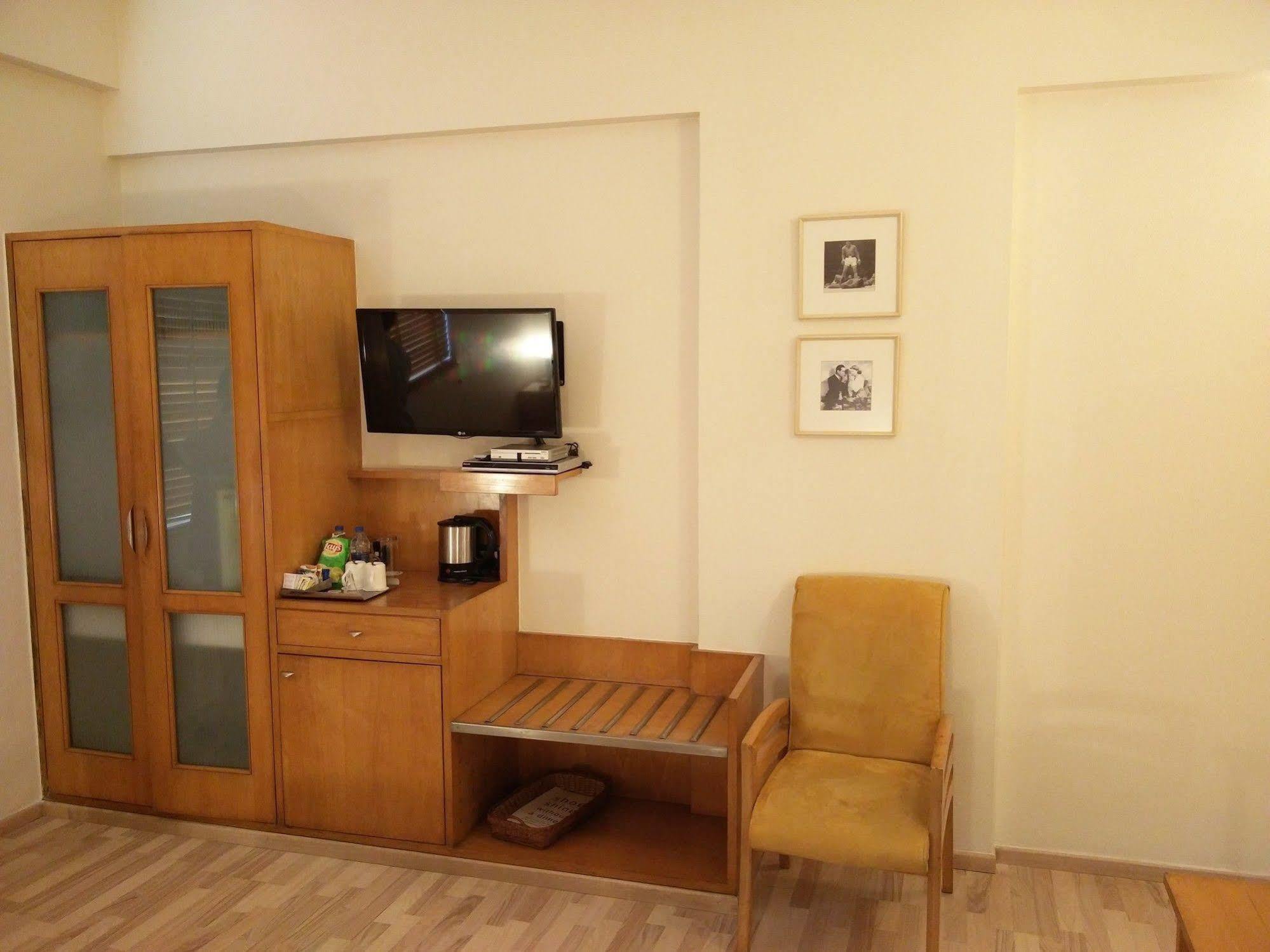 The Gordon House Hotel, Colaba