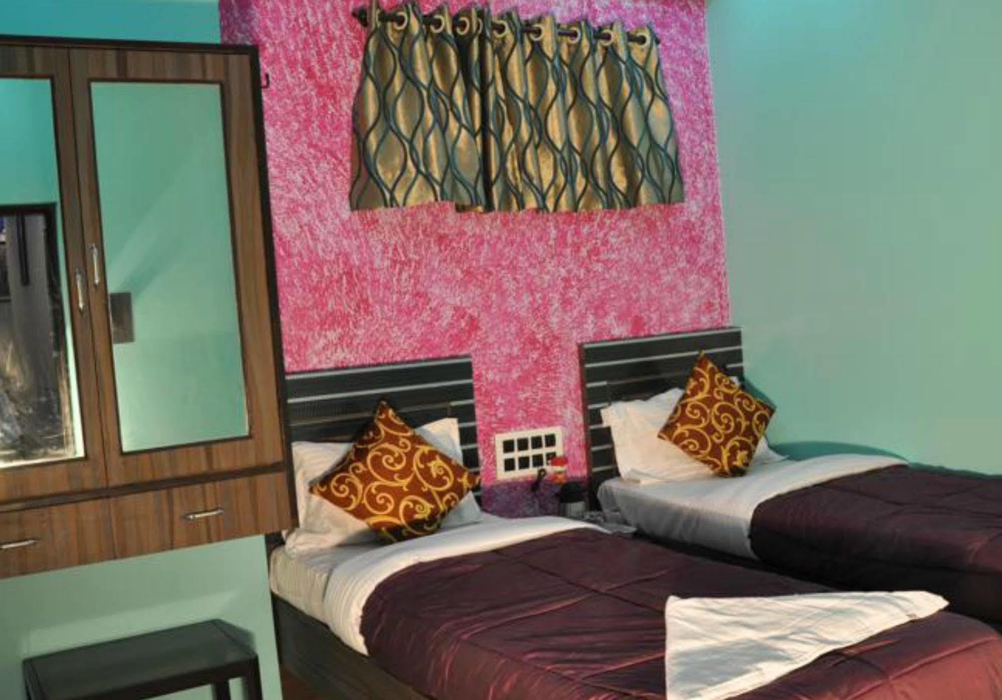 Hotel Planet Plaza
