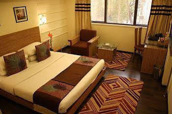 Bawa 3* Mumbai