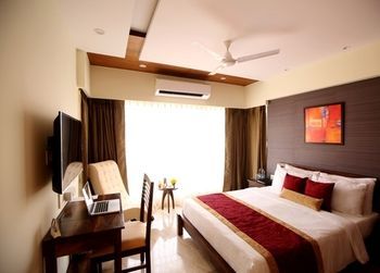 Fabexpress Nirvana Grace Hotel