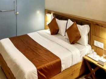 Grandeur-near International Airport Mumbai