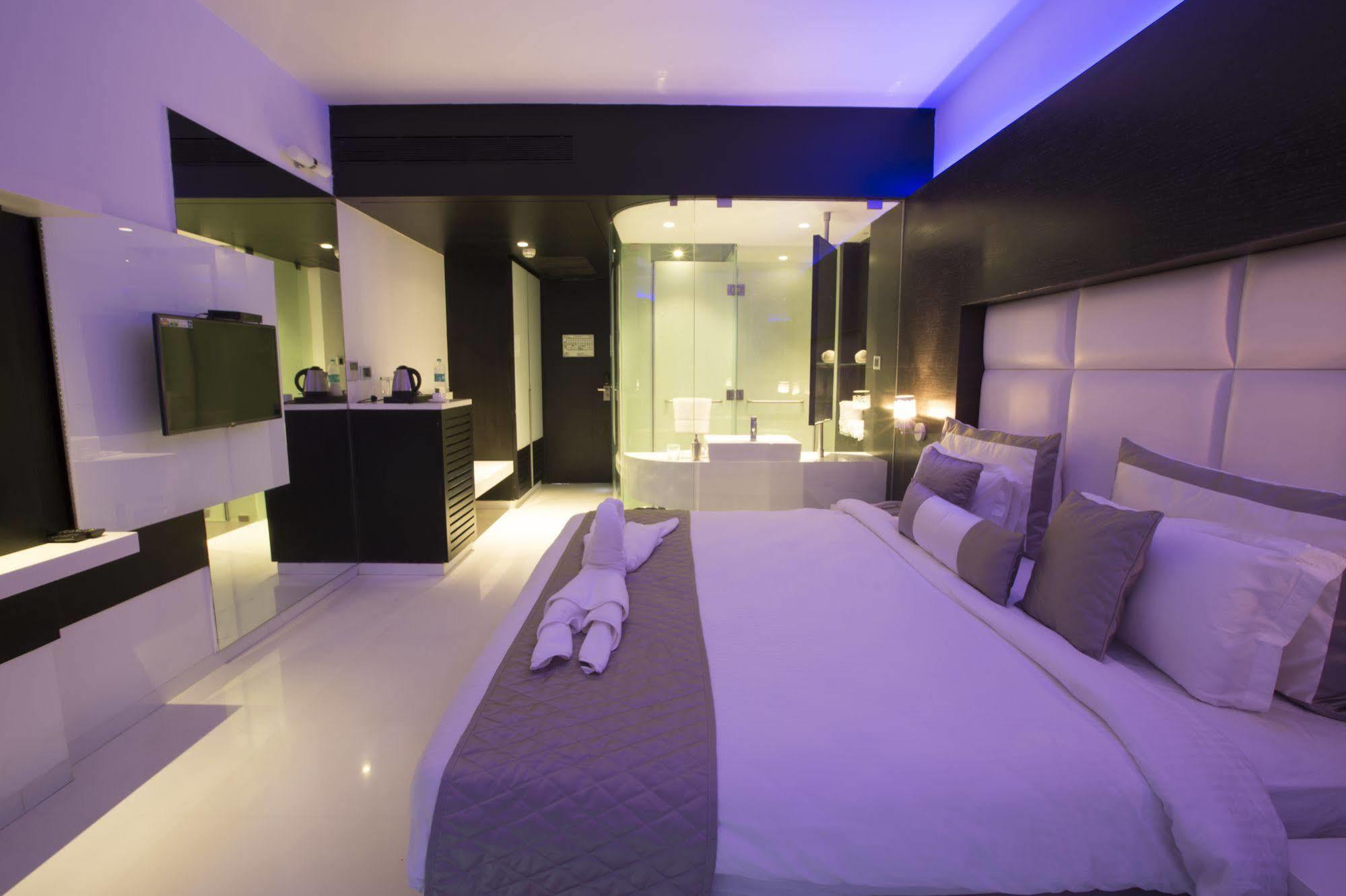 Resort The E At Eskay Resorts