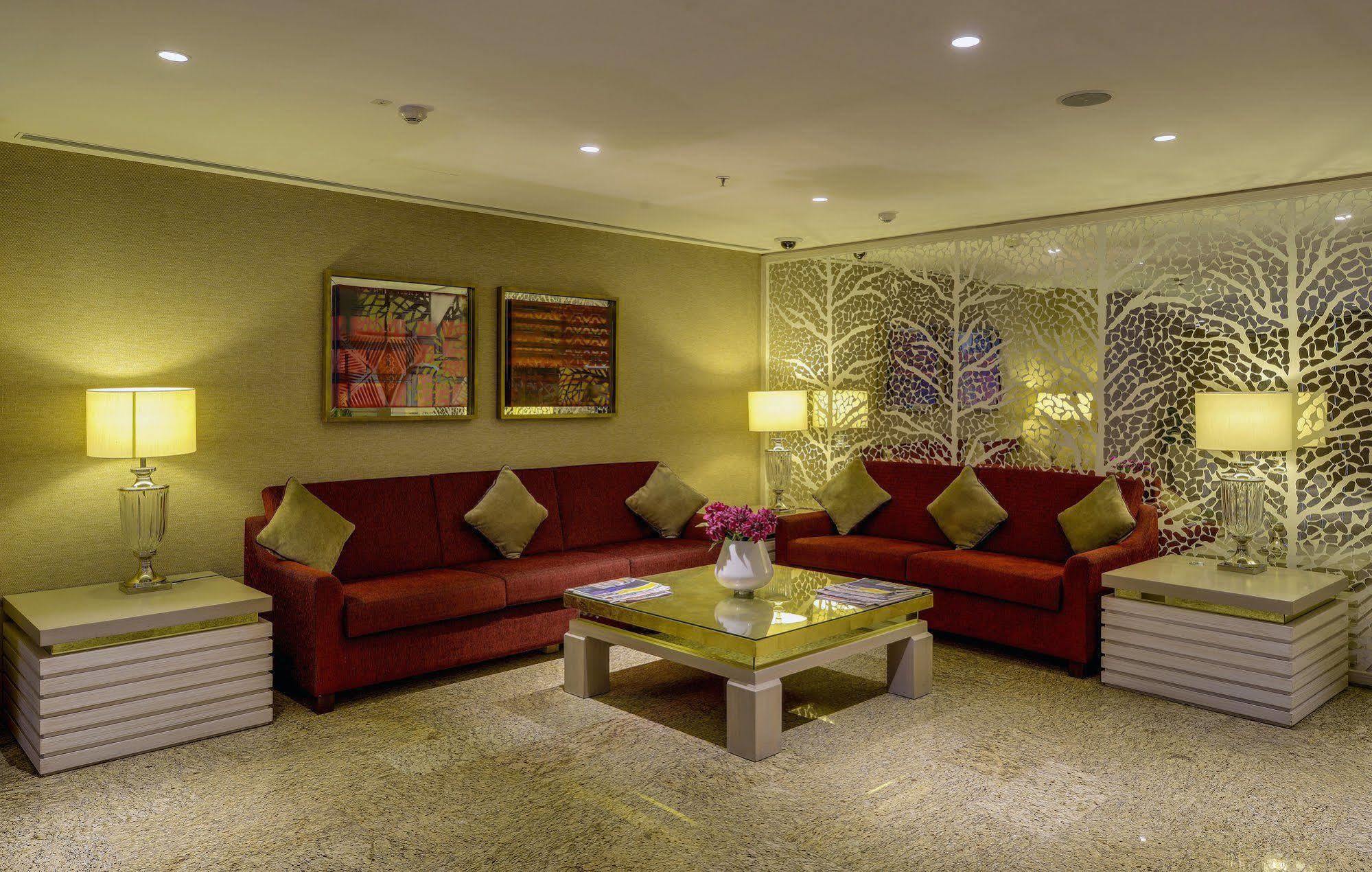 Niranta Transit Airport - At Arrivals Hotel