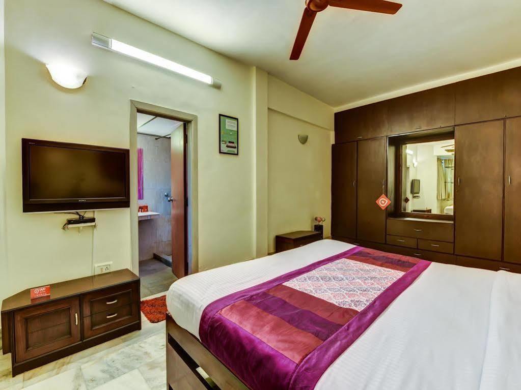 Hotel Oyo Juhu Near Iskcon 3*