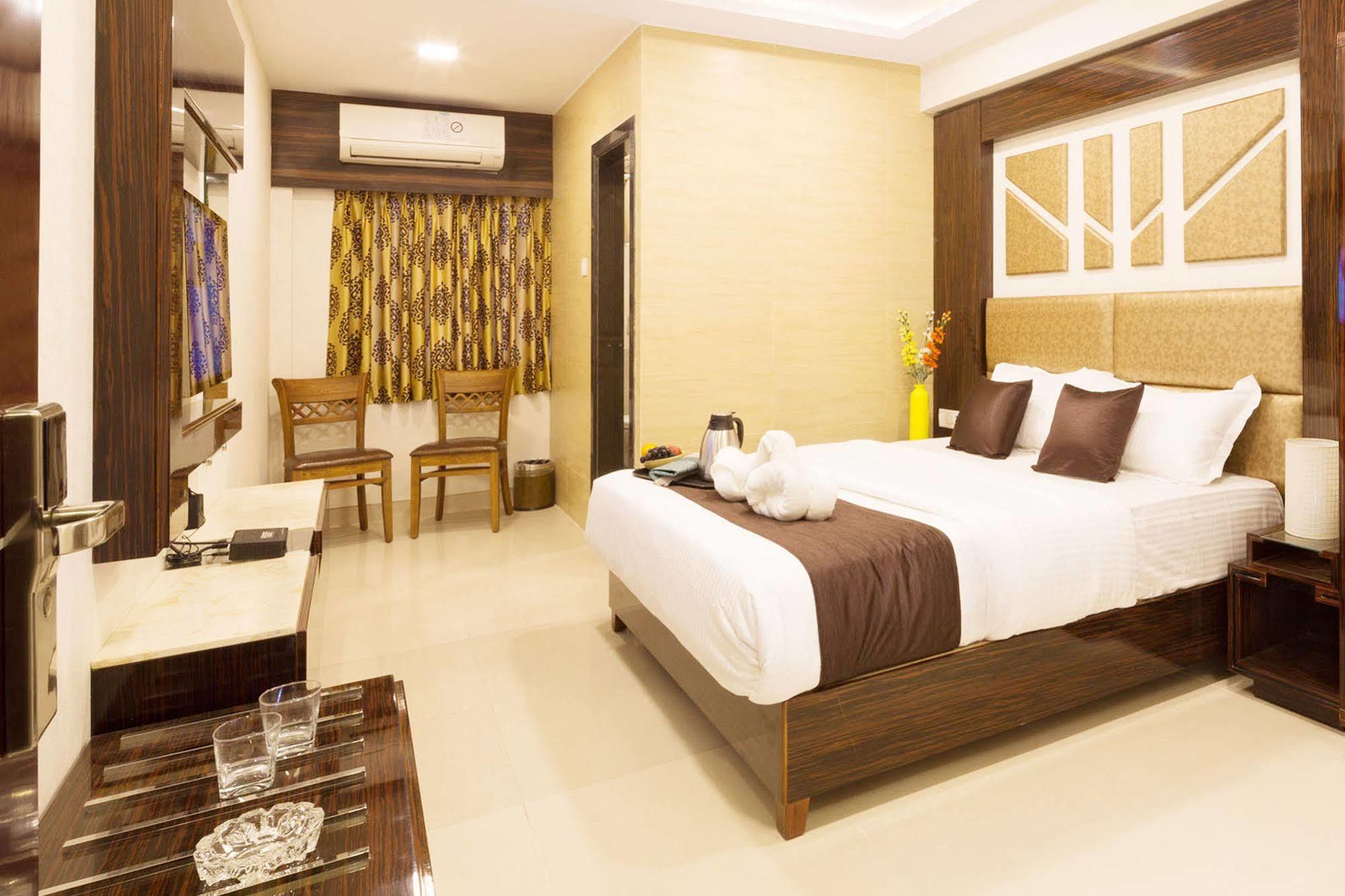 Fabexpress Annex Executive Andheri East Hotel Bombaim