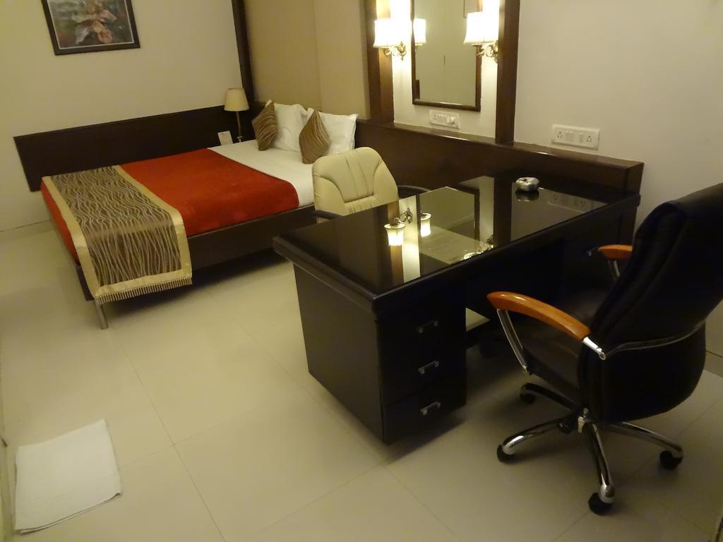 Hotel Avion