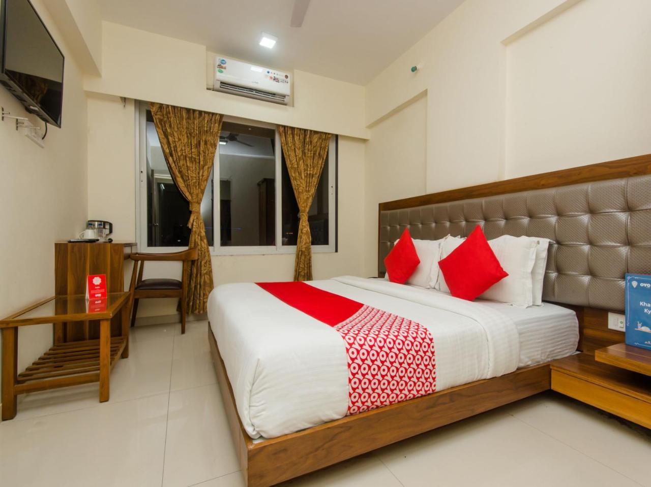 Oyo 11441 Casa Roomz Powai Hotel Mumbai