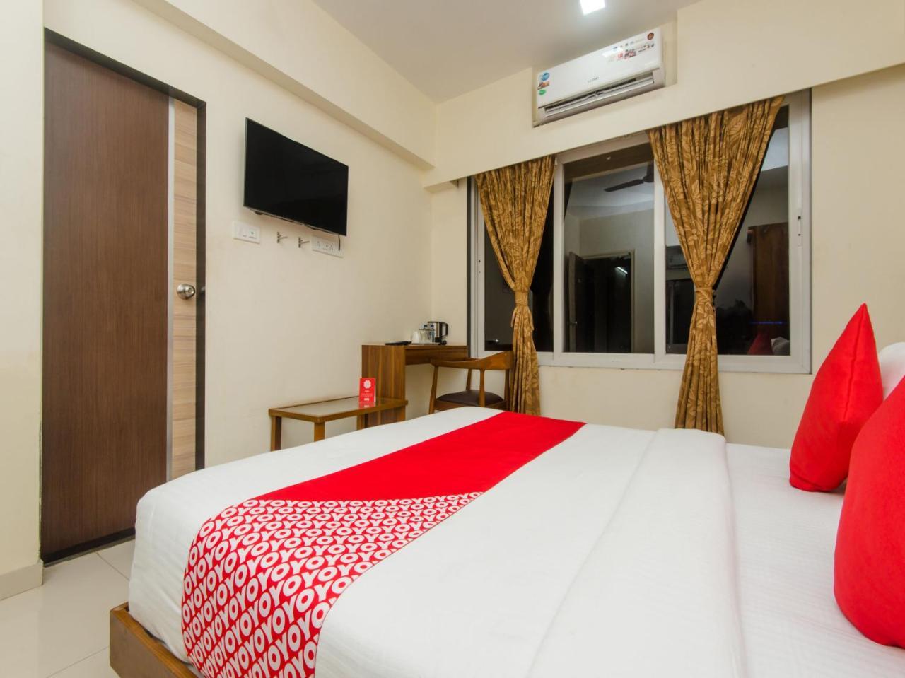 Oyo 11441 Casa Roomz Powai