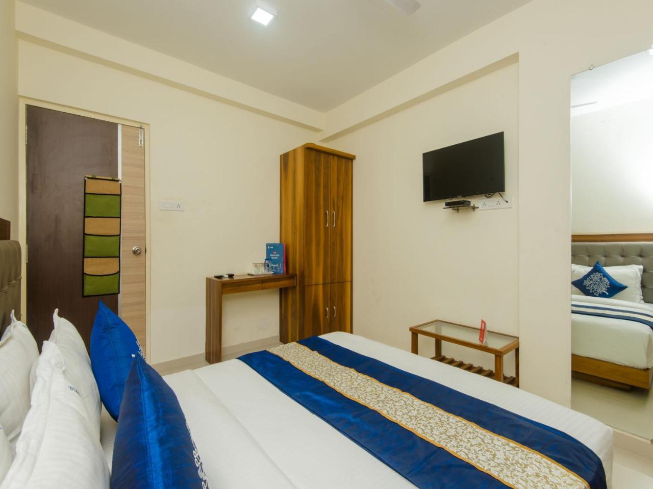 Oyo 11441 Casa Roomz Powai Hotel