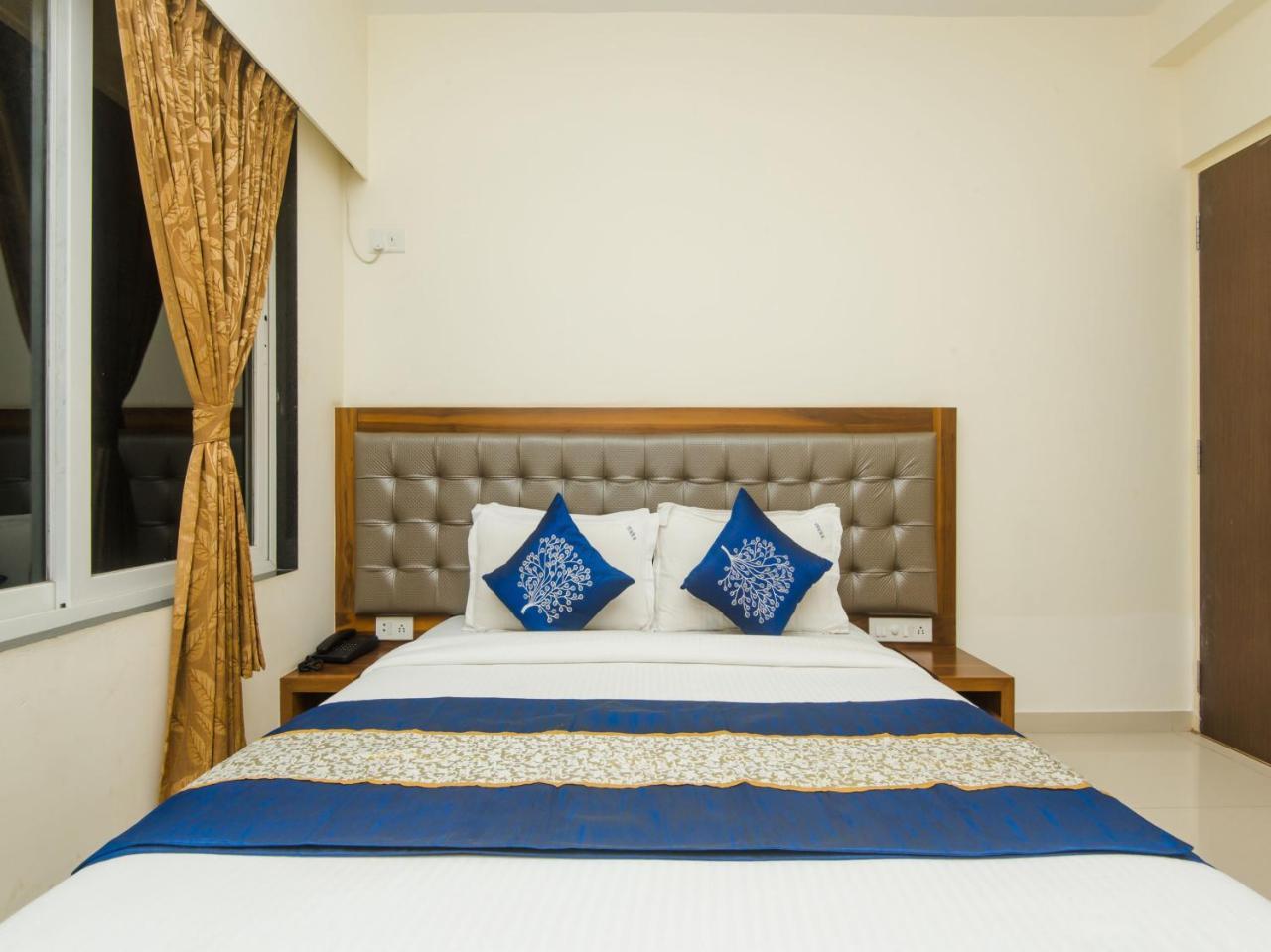 Oyo 11441 Casa Roomz Powai 3*