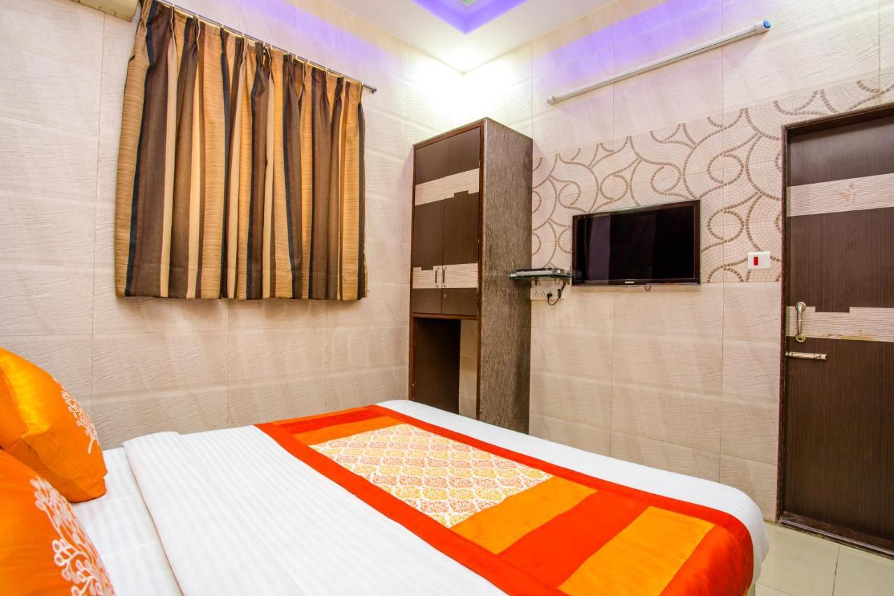 Hotel Kalpana Palace,