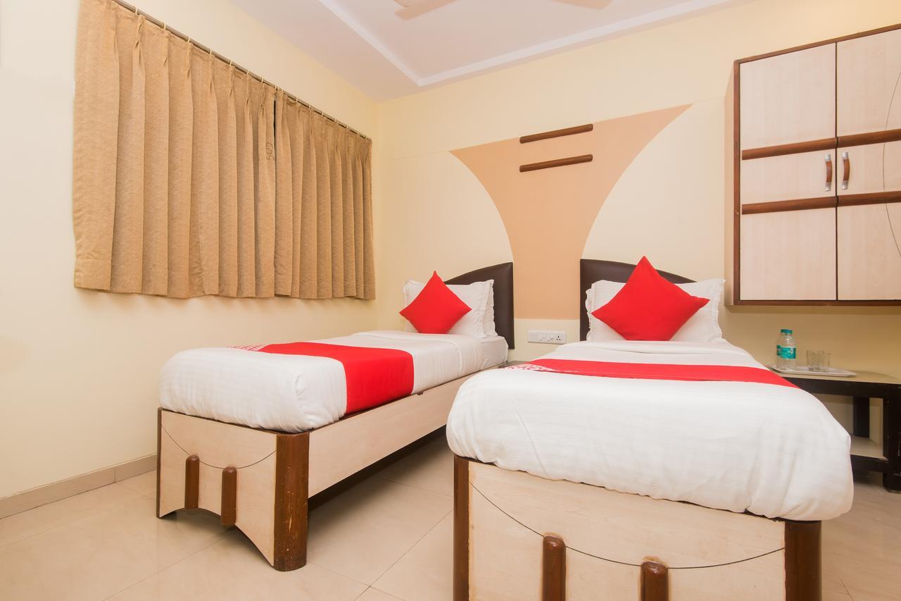 Hotel Kalpana Palace,