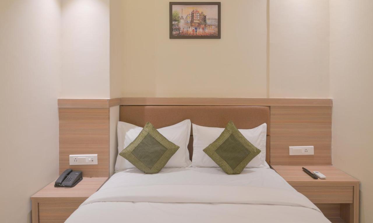 West Blue 3* Mumbai