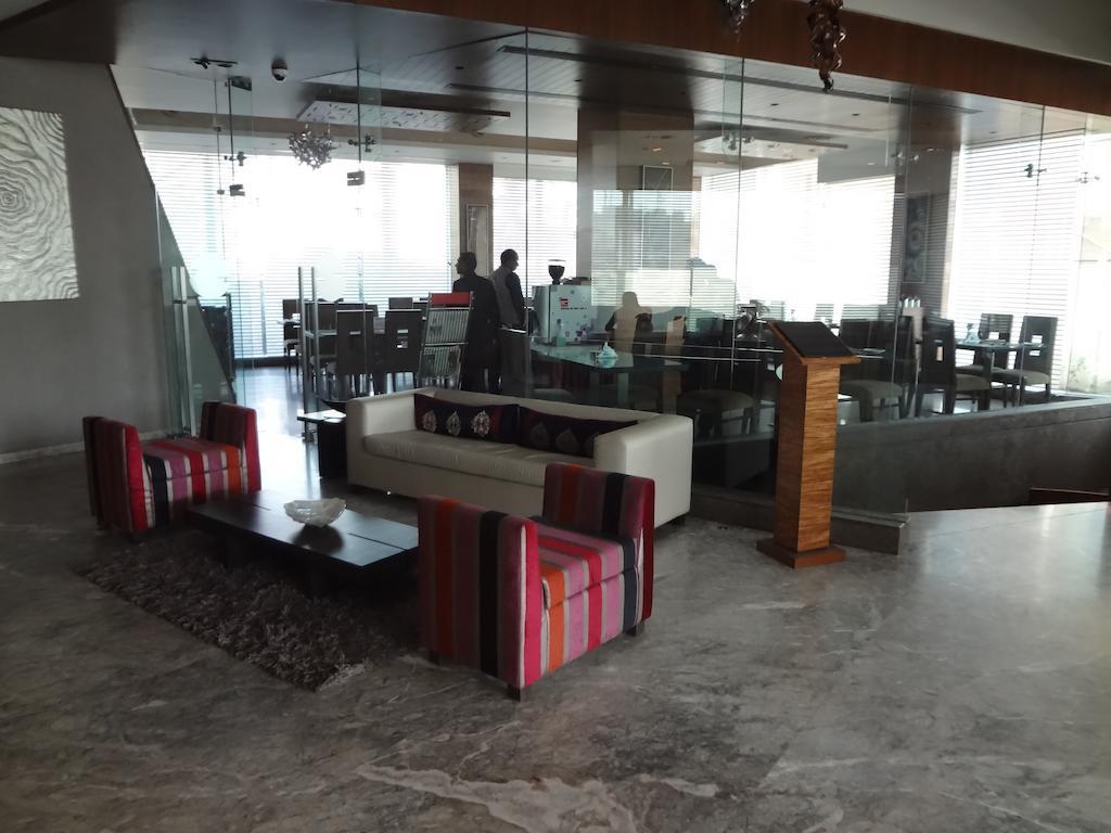 Hotel Suba International Sahar Road 4*
