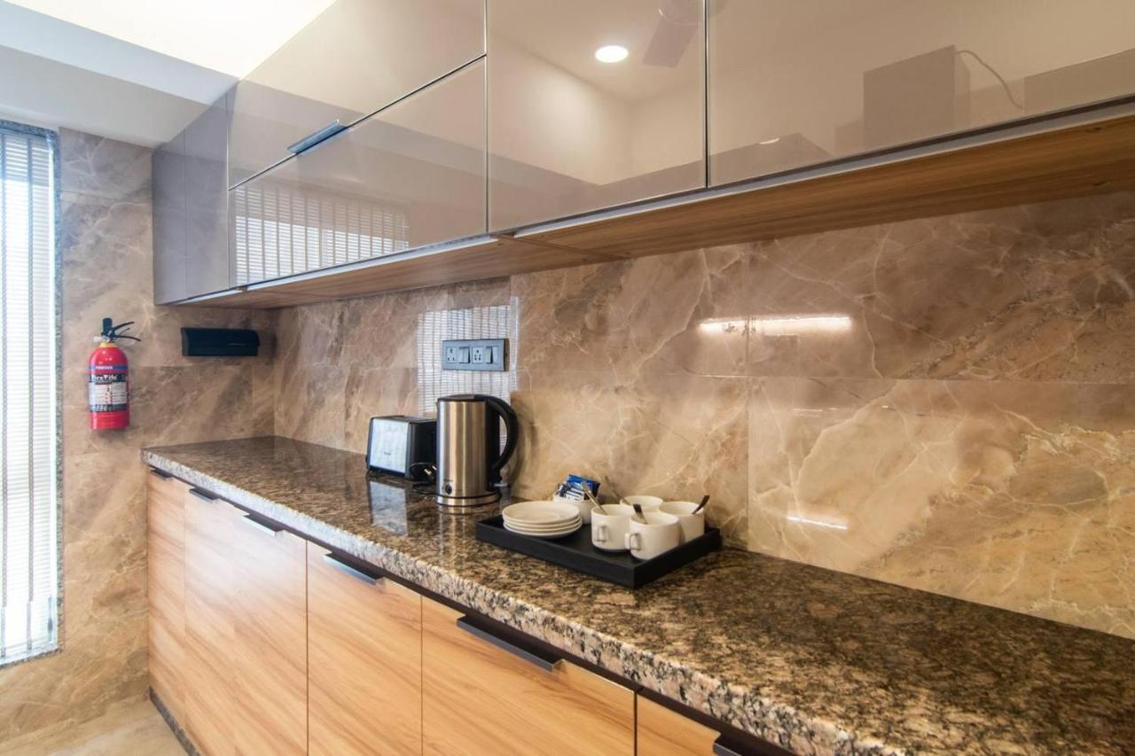 Orbit Luxury Service Apartment *