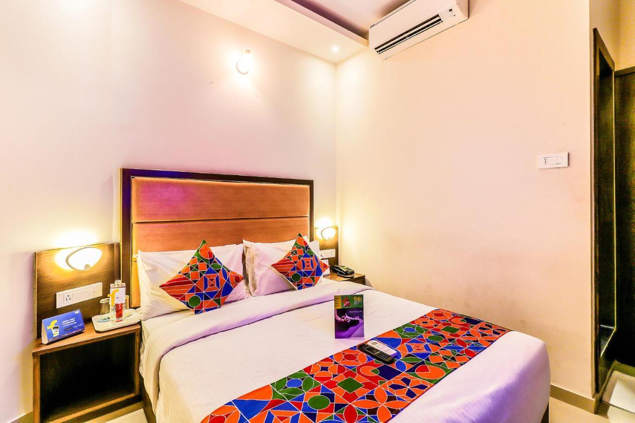 Hotel Fabhotel Admiral - Nr International Airport