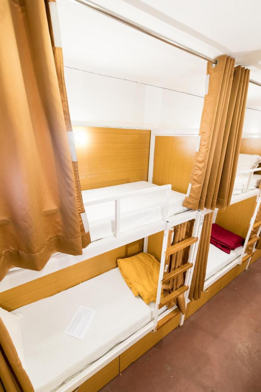 Backpackers,airport 2* Mumbai