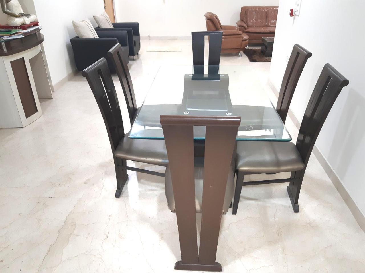 Arista Service Bandra Kalanagar 3*