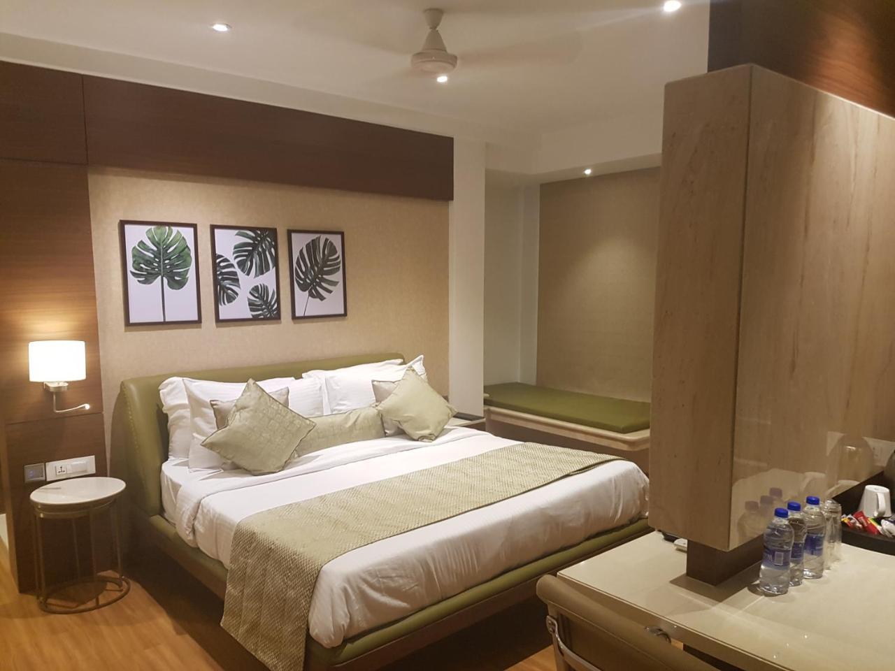 Suncity Apollo - Gateway Of India