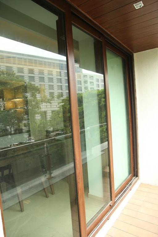Laurent & Benon - Santacruz East Aparthotel 5*