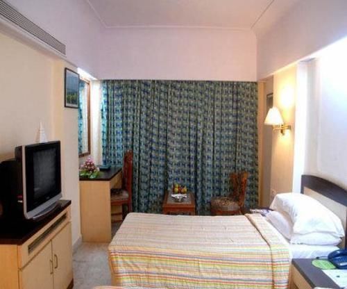 Emerald Htl And Executive 3* Mumbai