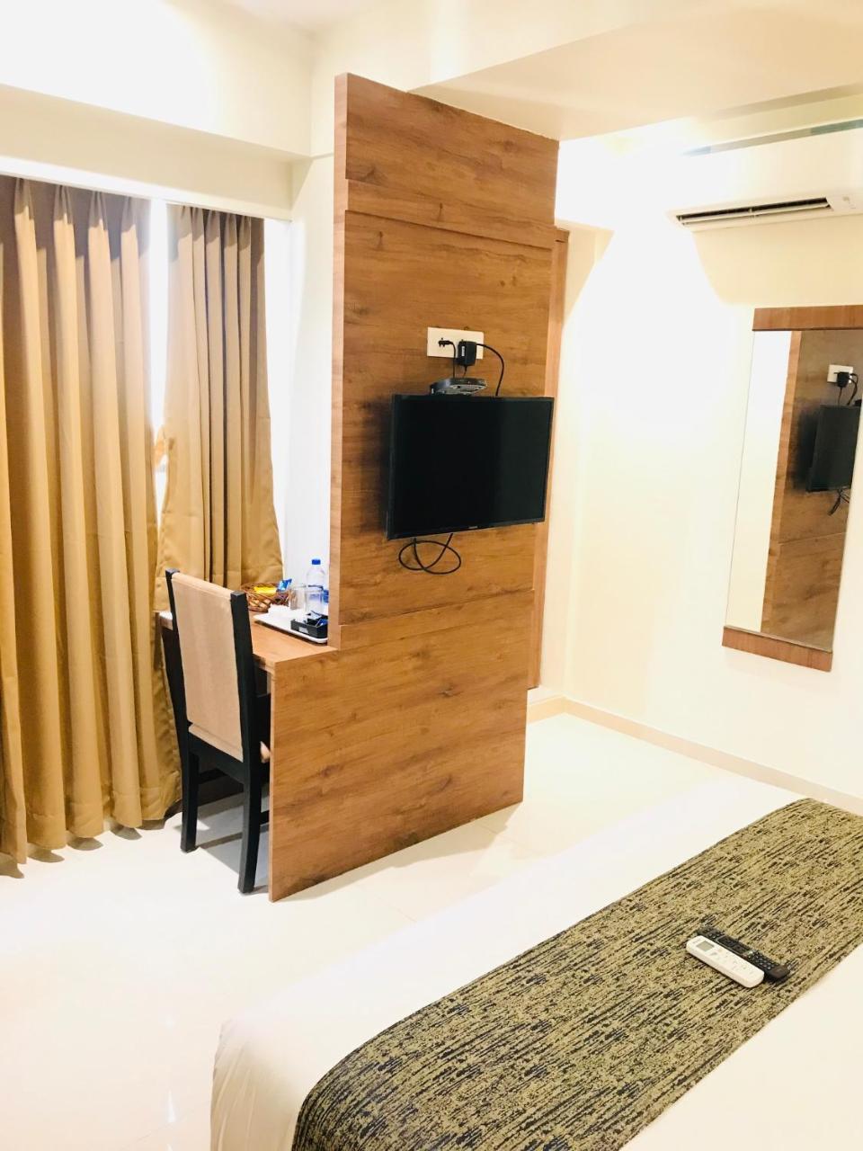 West Blue Hotel