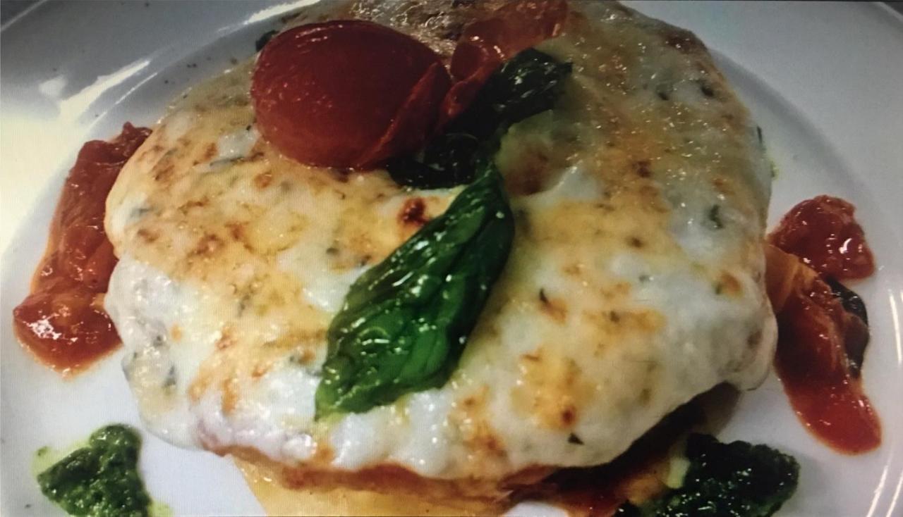 Royal Tulip Navi Hotel