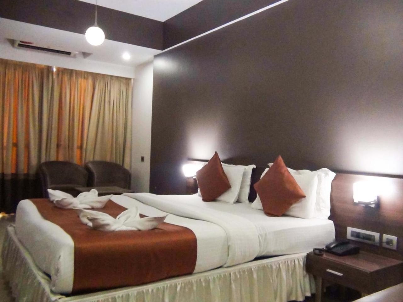 Hotel Imperial Executive, Andheri 3*