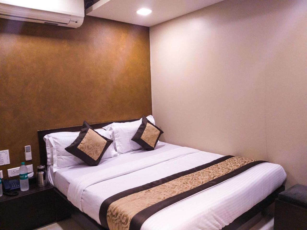 Colaba Suites - Near Taj Hotel, Bombaim