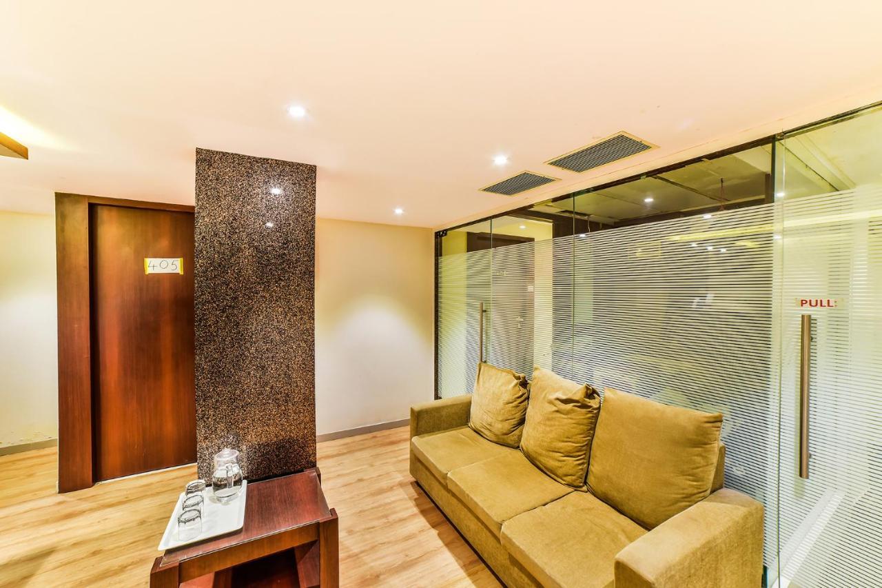 Hotel Fabexpress Malad Residency