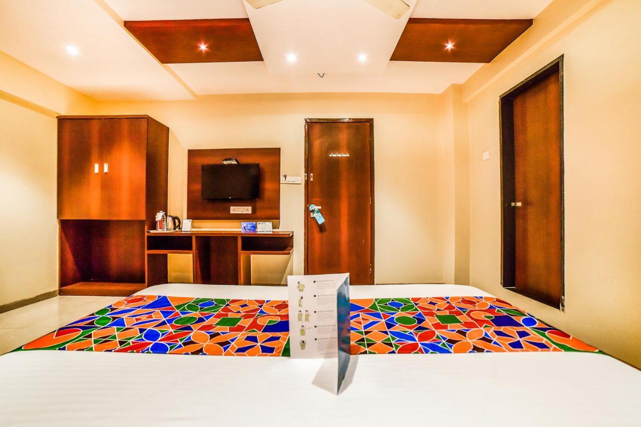 Hotel Fabexpress Malad Residency
