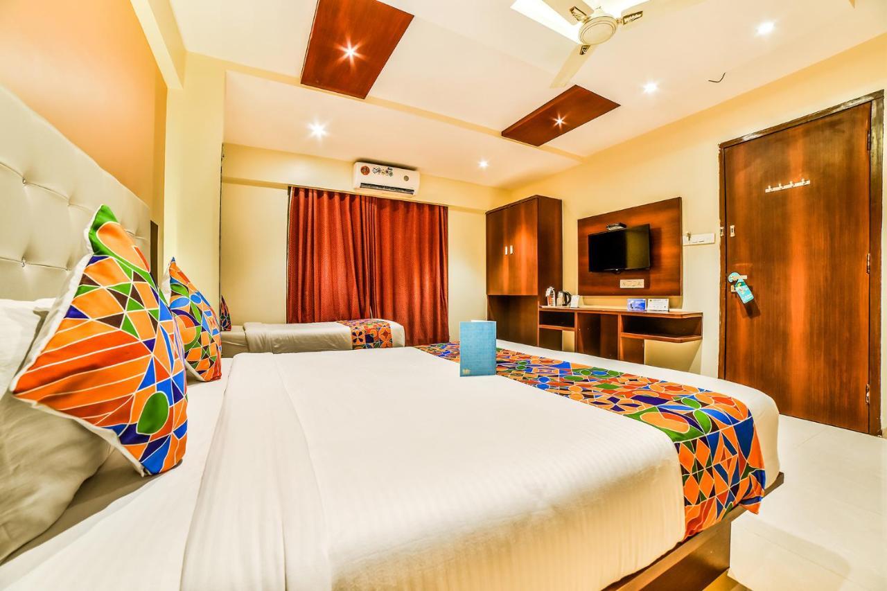 Hotel Fabexpress Malad Residency 3*