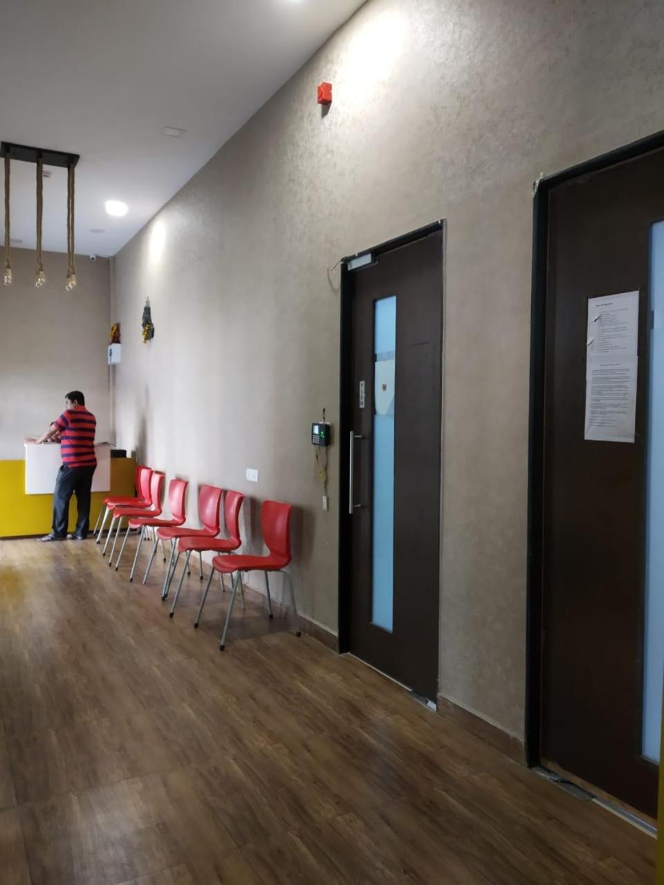 Abuzz Parel Hostel Mumbai