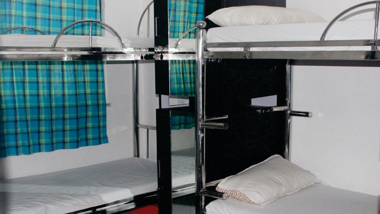 Hostel Pg Hostels Bandra Mumbai