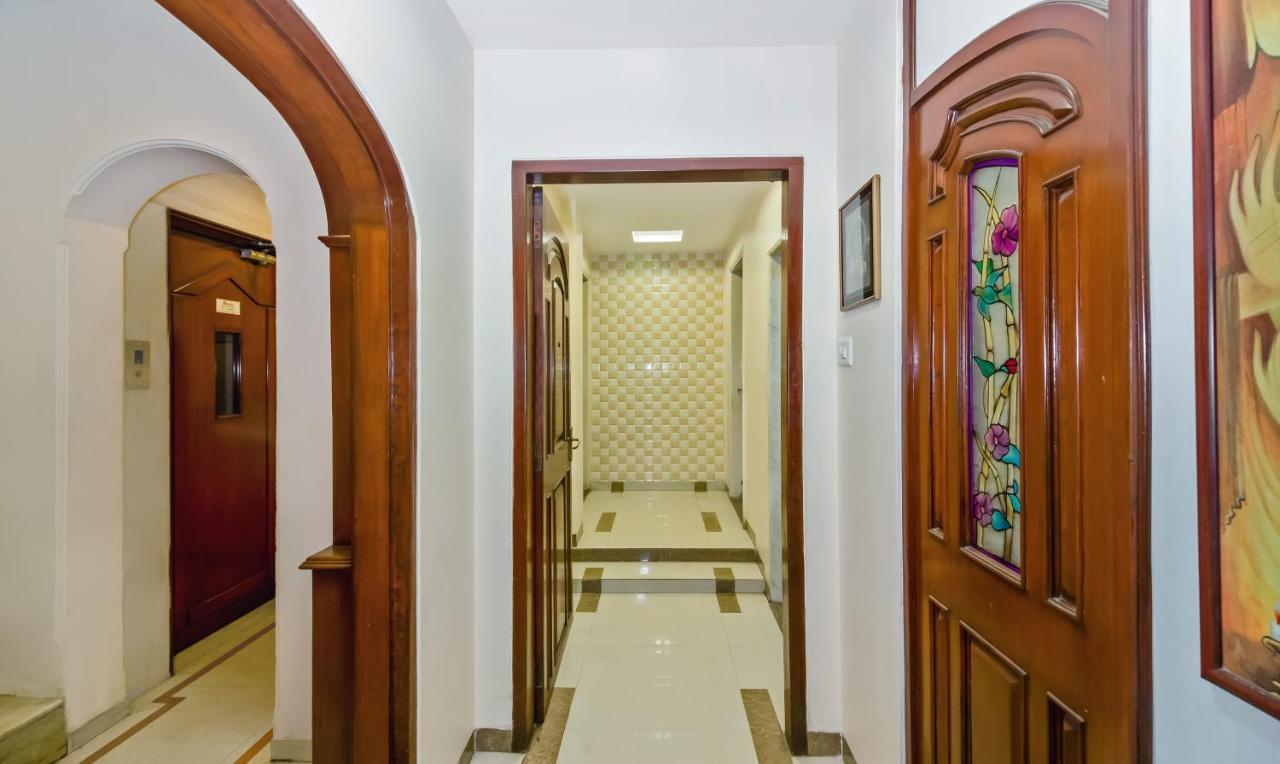 Hotel Treebo Trip Livewel Mumbai