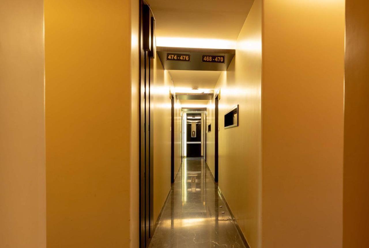 Colaba Suites - Near Taj Hotel, 3* Bombaim