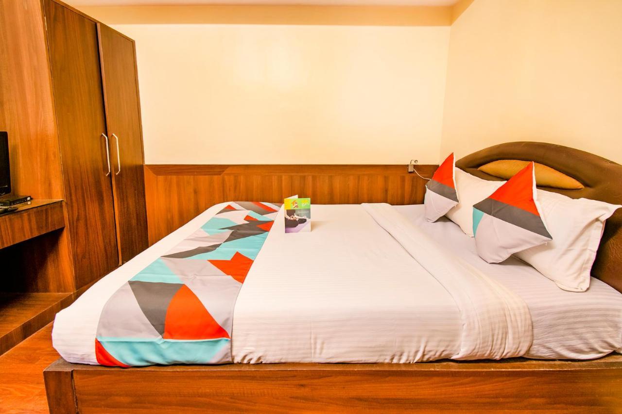 Hotel Neelkiran 3*