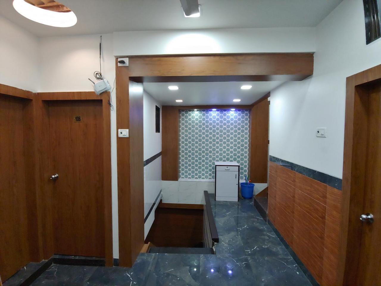 Balaji Residency Kurla East Hotel Bombaim