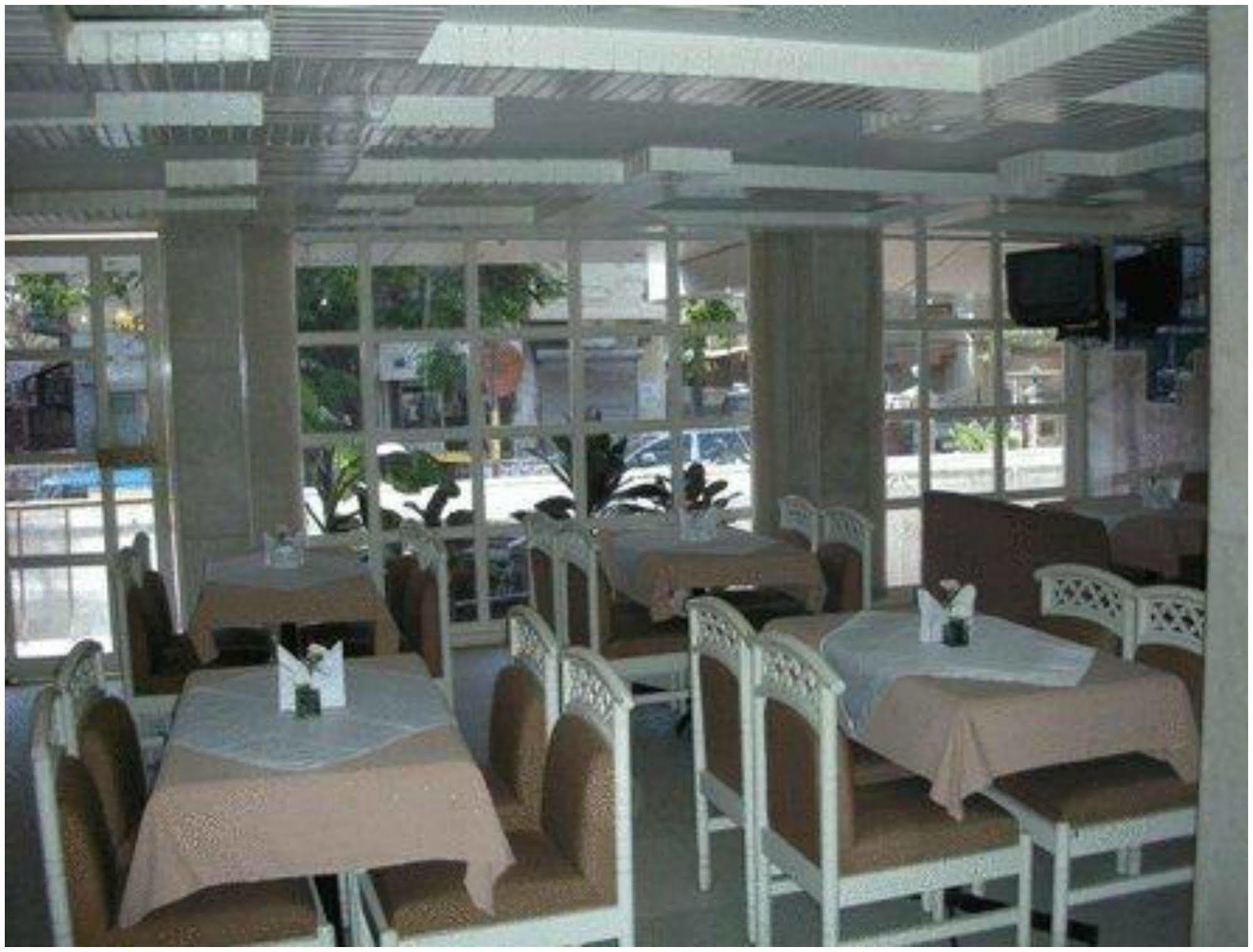 Hotel Milan International Mumbai