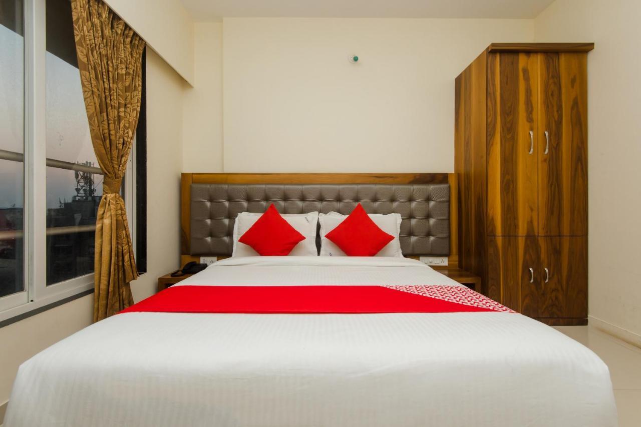Oyo 11441 Casa Roomz Powai Hotel