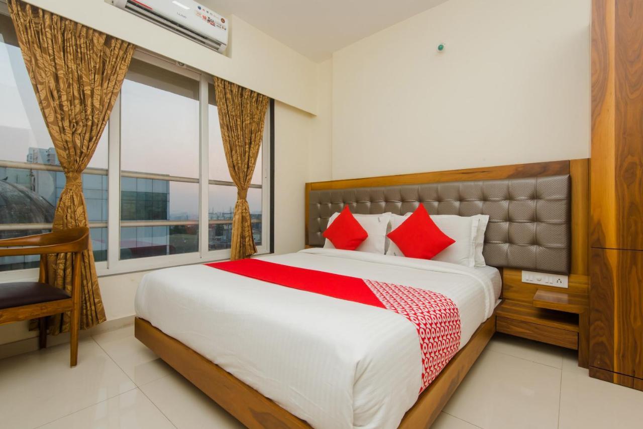 Oyo 11441 Casa Roomz Powai Hotel 3*