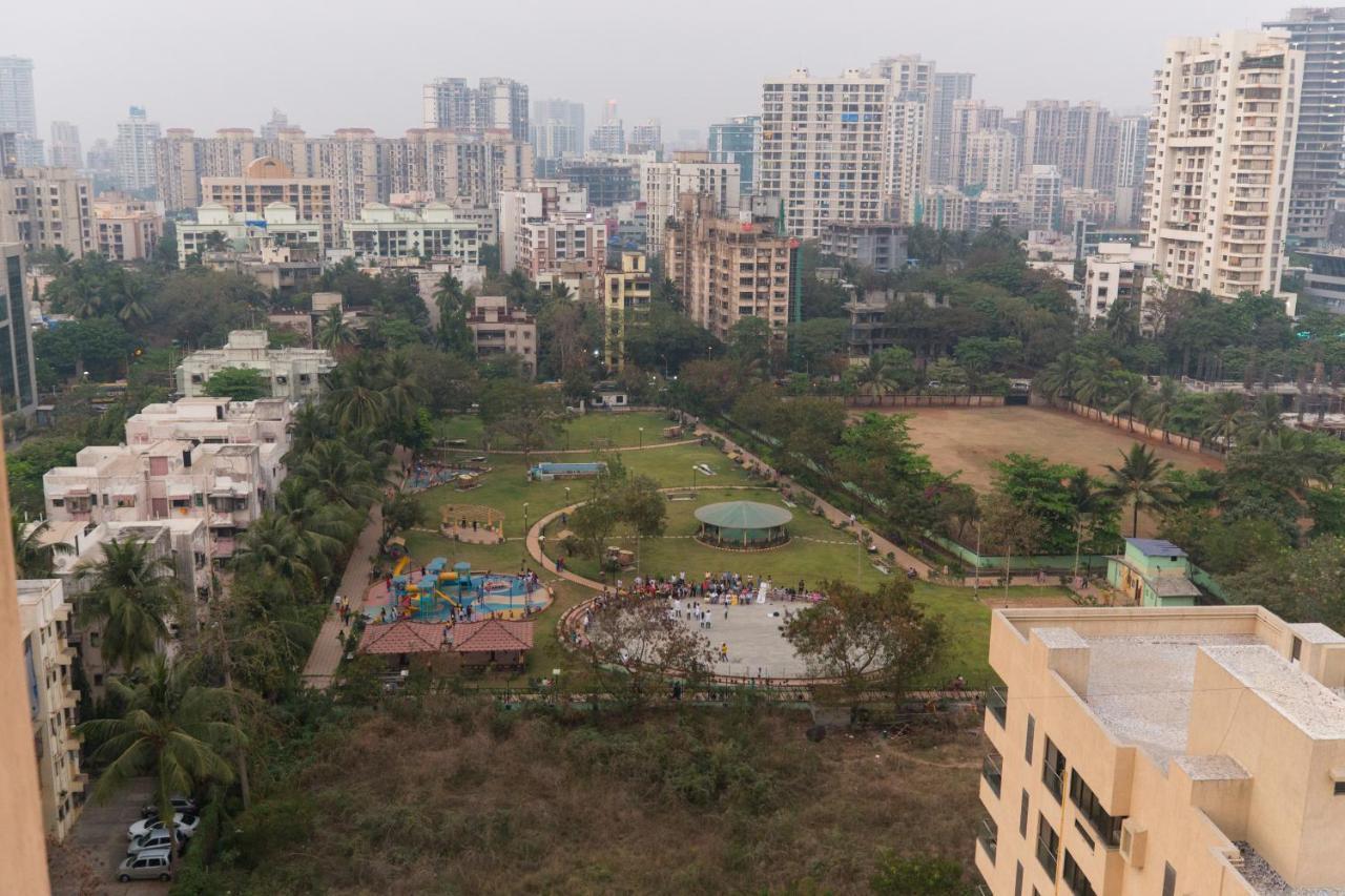 Bed & Breakfast Aristo Room, - Near Kokilaben Dhirubai Ambani Hospital For Family Only, Mumbai