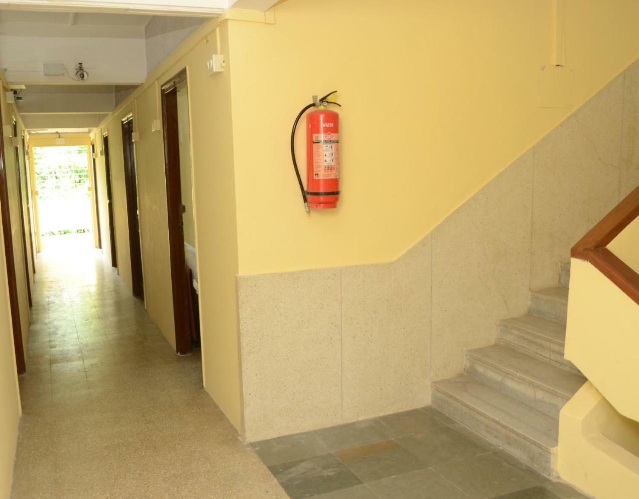 Fair Host - Male Only Hostel
